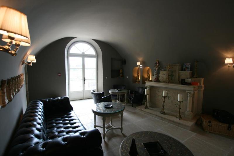 Chateau Les Oliviers De Salettes Charols Экстерьер фото